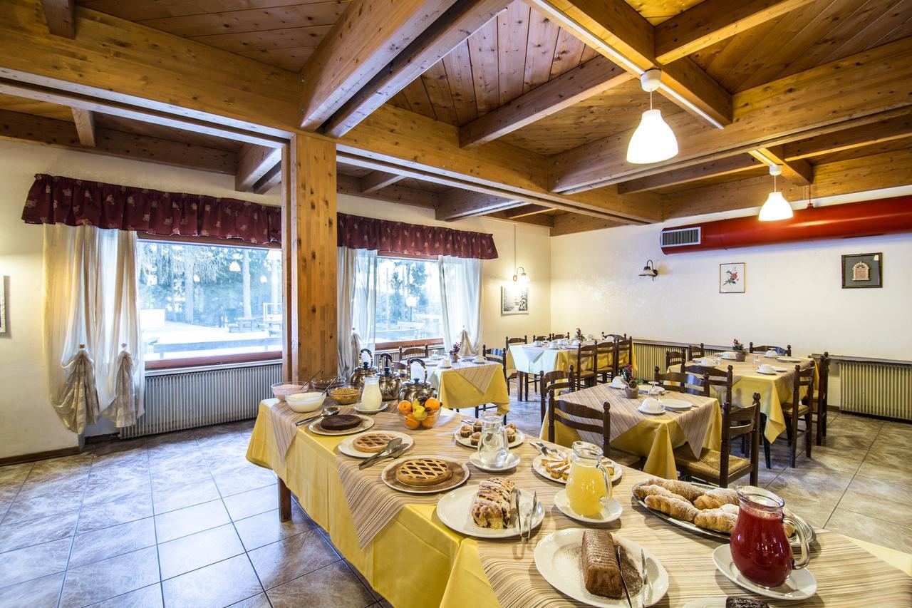 Royal Hotel Paolino Cavareno Buitenkant foto